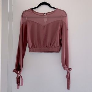 BOGO 🛍️ Charlotte Russe Cropped Sweetheart Top with Statement Sleeves